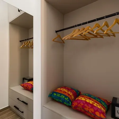 Leonidas - Annunziata Luxury Penthouse コルフ島