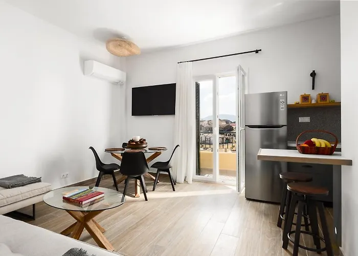 Leonidas - Annunziata Luxury Penthouse